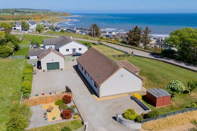 4 bedroom detached bungalow for sale