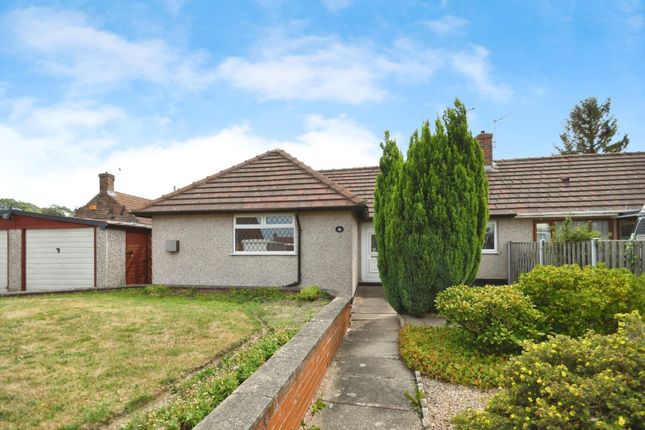 Laurel Crescent, Hollingwood... 2 bed semi