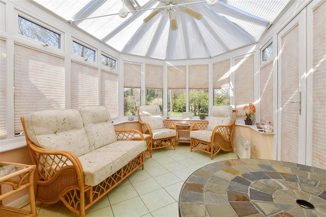 3 bed detached bungalow