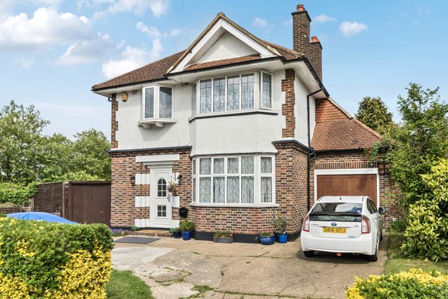 Woodyates Road, Lee 3 bed detached house for sale