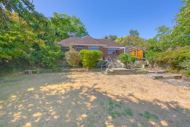 2 bedroom detached house for sale