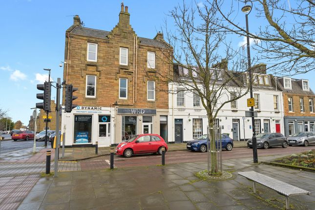 94B, Clerk Street, Loanhead, EH20 9RB 2 bed flat for sale