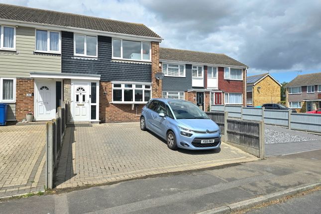 Sterling Road, Queenborough ME11 3 bed semi