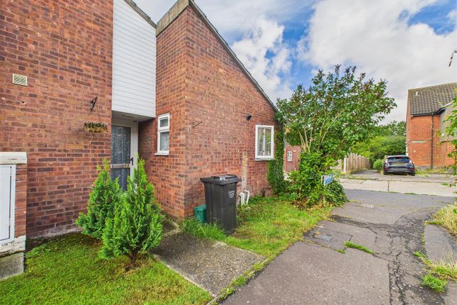 Merrylands, Basildon Studio for sale