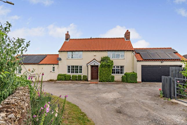 5 bed detached house
