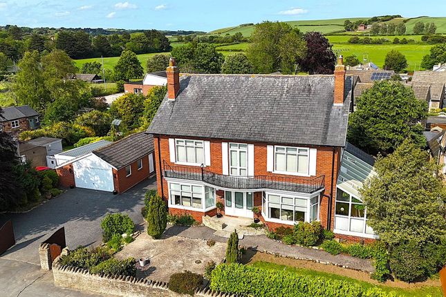 High Street, Scarborough 4 bed detached house for sale