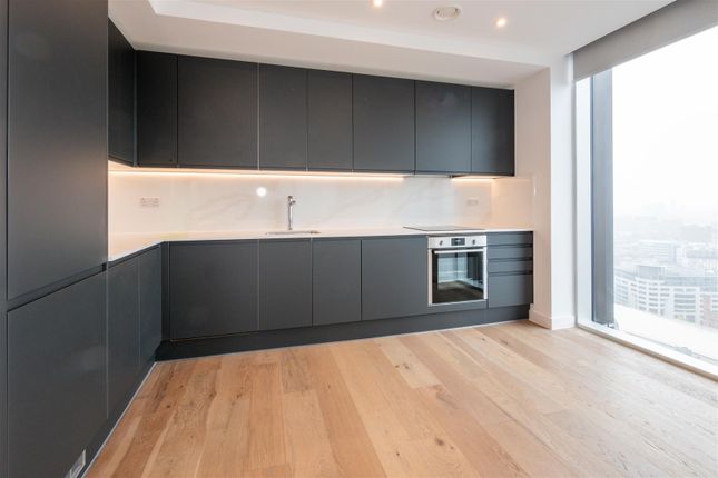 Great Bridgewater St, Manchester 2 bed apartment for sale