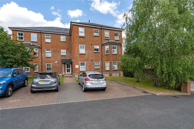 Buckland Road, Maidstone, ME16 2 bed flat for sale