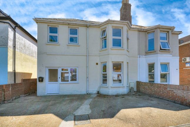 Elm Grove, Hayling Island PO11 5 bed semi