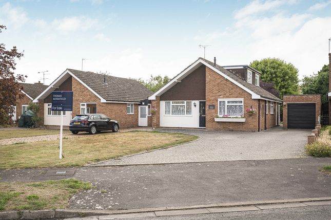 Chiltern Crescent, Wallingford, OX10 3 bed detached bungalow for sale