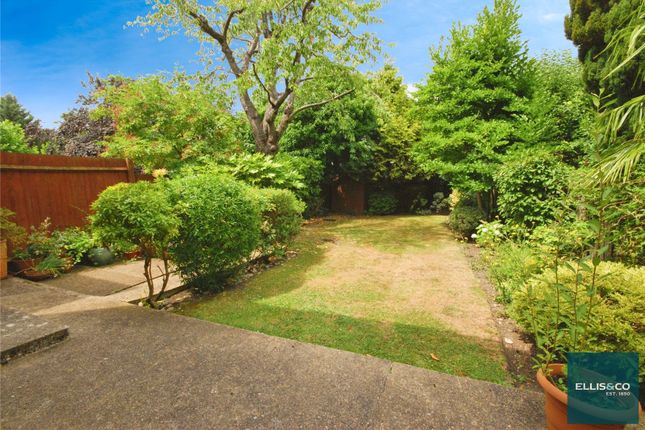Ravenscroft Avenue, Golders Green, NW11 4 bed semi