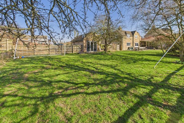 Stamford PE9 5 bed detached house for sale