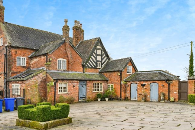 7 bed farmhouse