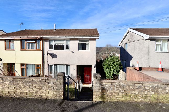 Meadow Close, Pengam, NP12 3 bed property for sale