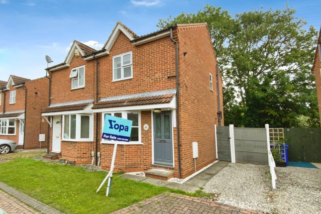 2 bedroom semi-detached house for sale