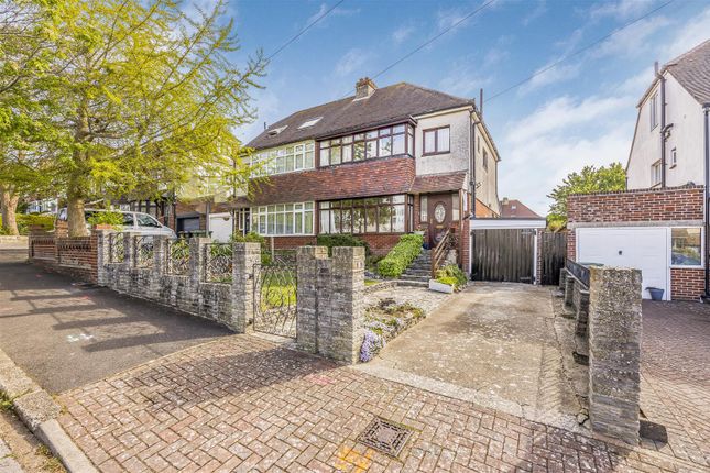 Brecon Avenue, Portsmouth PO6 3 bed semi
