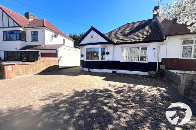 Roseacre Road, Welling, Kent, DA16 2 bed bungalow for sale