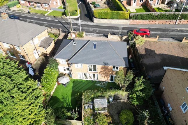 Westfield Lane, Kippax, Leeds 4 bed detached house for sale