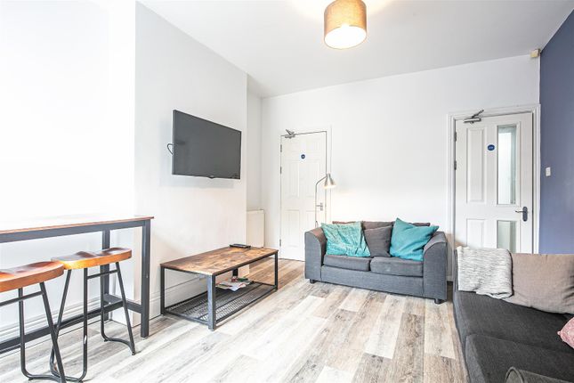 Denham Road, Off Ecclesall Road S11 5 bed terraced house for sale