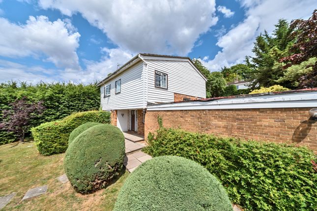 Shefton Rise, Northwood, Middlesex 4 bed detached house for sale