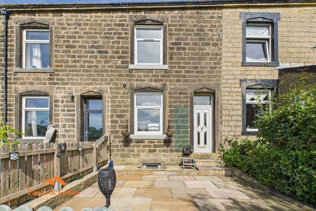 Gladstone Terrace, Colne BB8 2 bed terraced house for sale