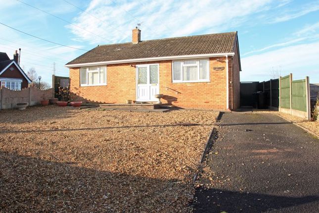 2 bed detached bungalow