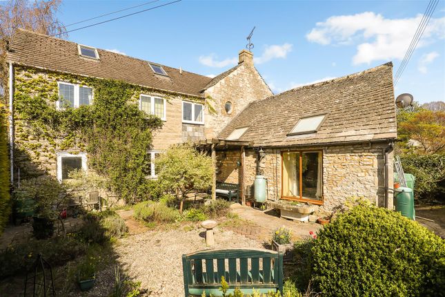 4 bed detached house