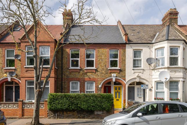 2 bedroom maisonette for sale