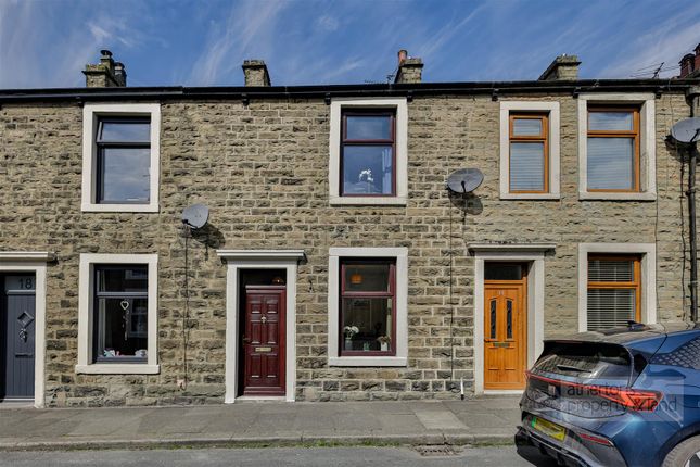 Curzon Street, Clitheroe BB7 2 bed terraced house for sale