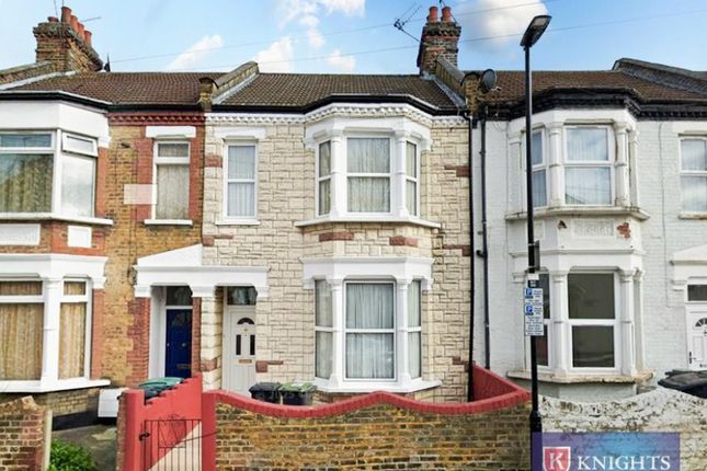 Newlyn Road, Tottenham, London, N17 3 bed terraced house for sale