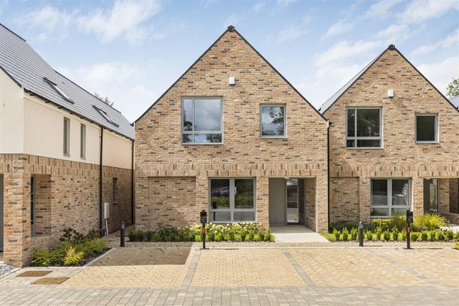 Old English Close, Cambridge CB22 4 bed semi