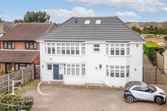 7 bed detached house