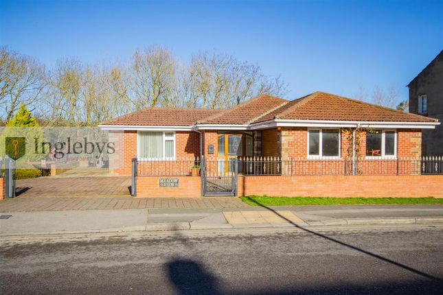 2 bed detached bungalow