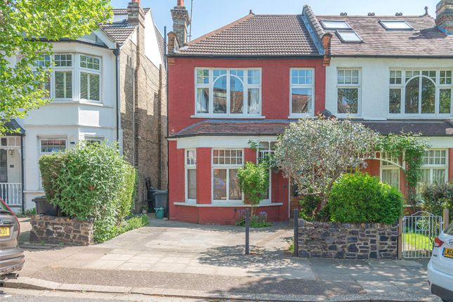 4 bedroom semi-detached house for sale