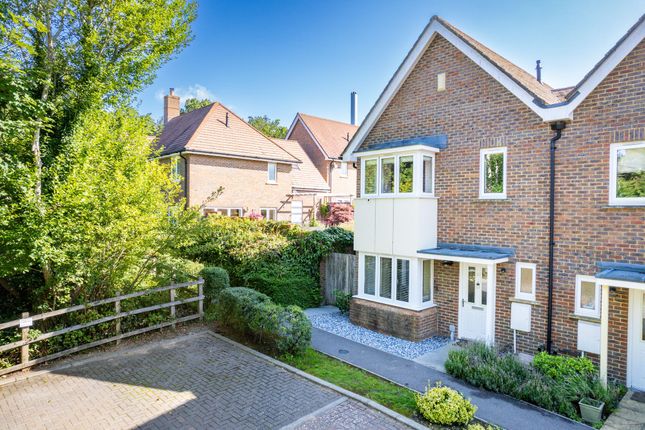 Knox Road, Haywards Heath, RH17 4 bed semi