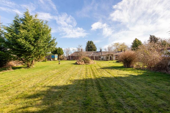 Longleys, Meigle, Blairgowrie, PH12 3 bed cottage for sale
