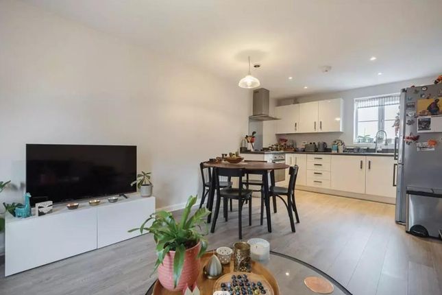 Carson Grove, Morley, Leeds 2 bed apartment for sale