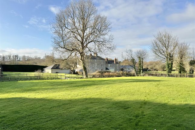 Weymouth DT3 6 bed house for sale