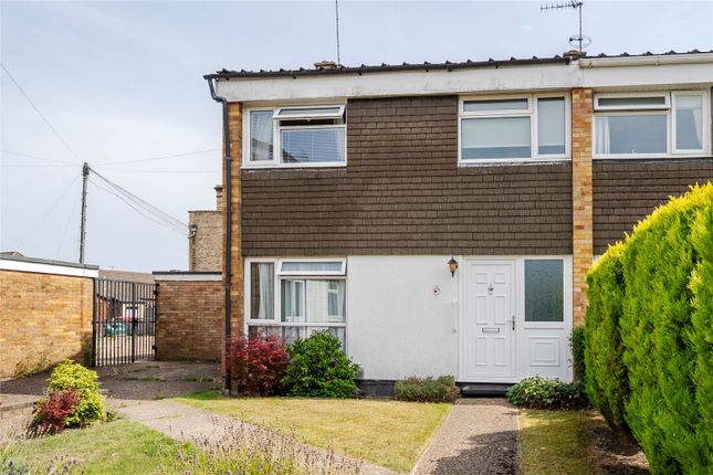 Chiltern Road, Dunstable LU6 3 bed end of terrace house for sale