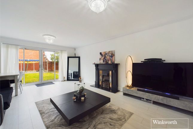Northolme Gardens, Middlesex HA8 3 bed end of terrace house for sale