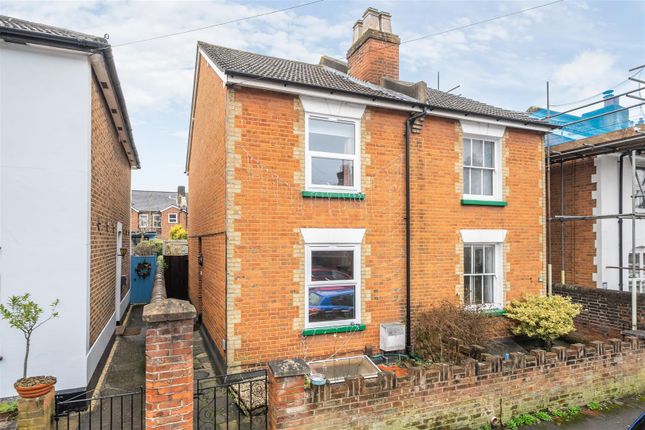 2 bedroom semi-detached house for sale
