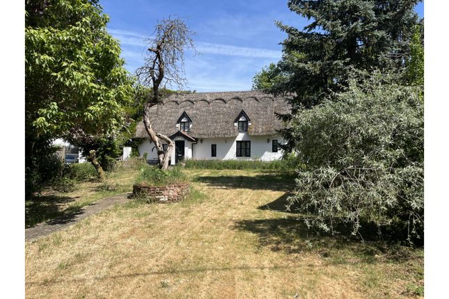 5 bed cottage