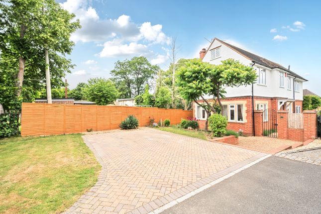 All Hallows Road, Reading RG4 4 bed detached house for sale