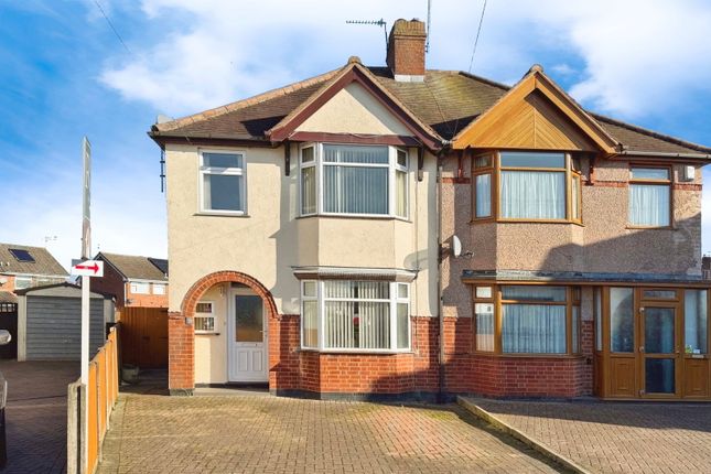 Sunnydale Crescent, Hinckley LE10 3 bed semi