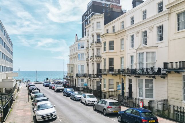 Cavendish Place, Brighton, BN1 2 bed flat for sale