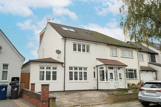 5 bed barn conversion