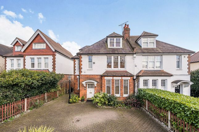 5 bedroom semi-detached house for sale