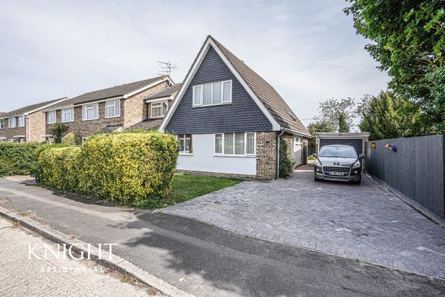 3 bedroom chalet for sale