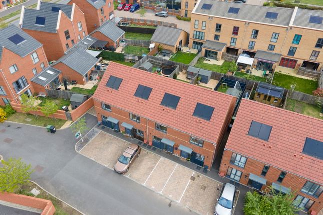 Signal Hill Road, Bordon GU35 2 bed terraced house for sale