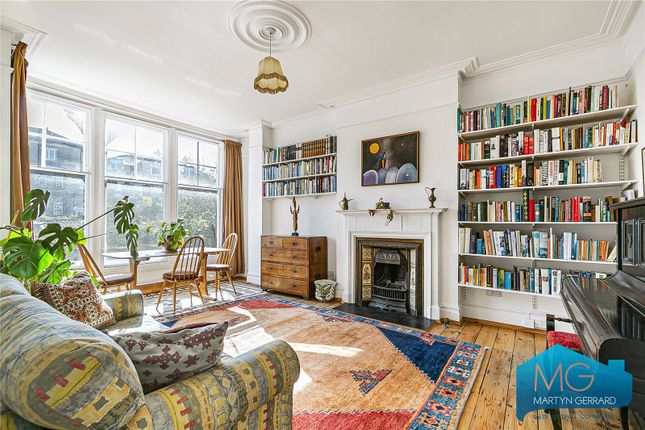 5 bedroom semi-detached house for sale